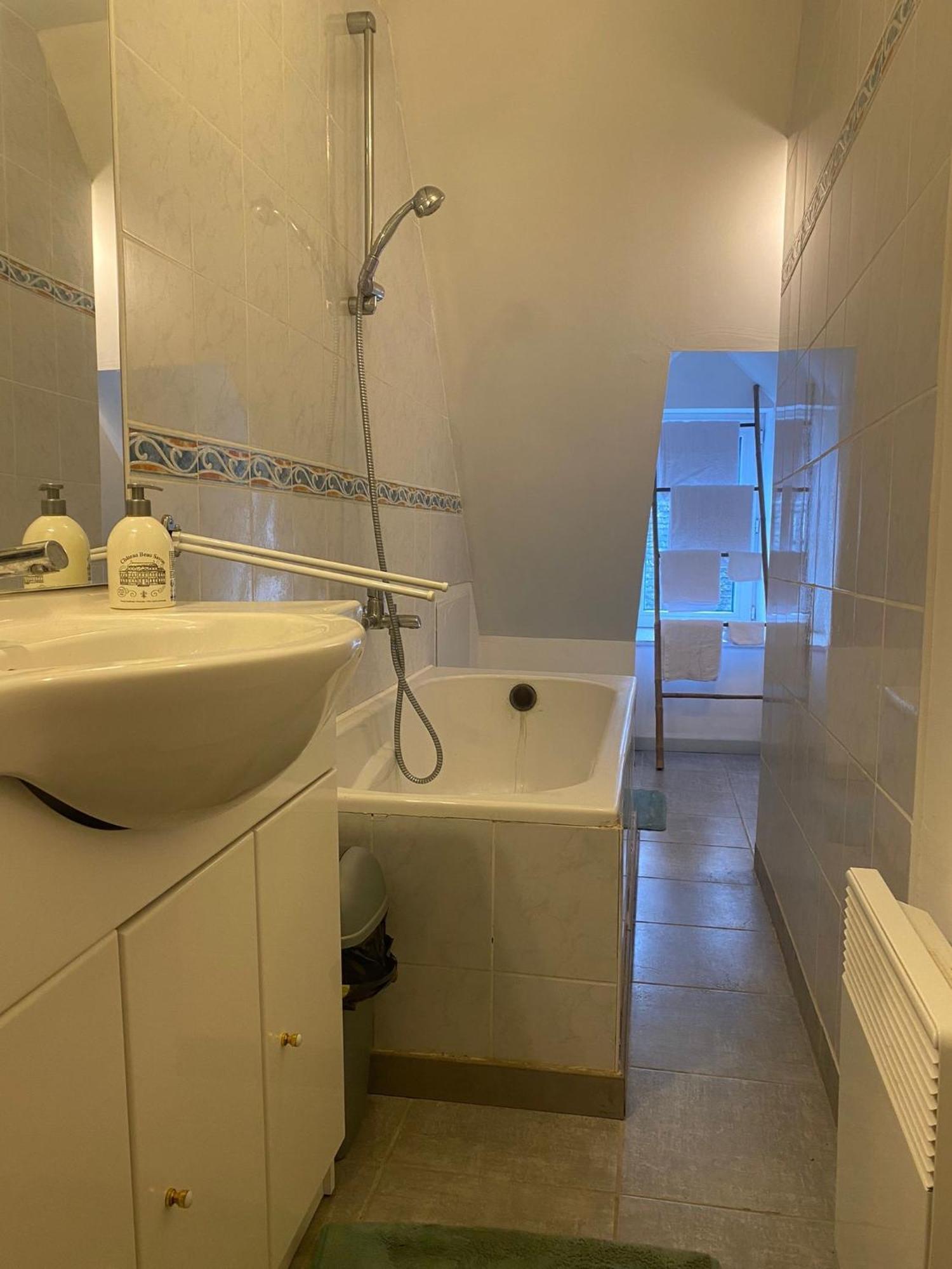Appartement, Cite Medievale Laon Exterior foto